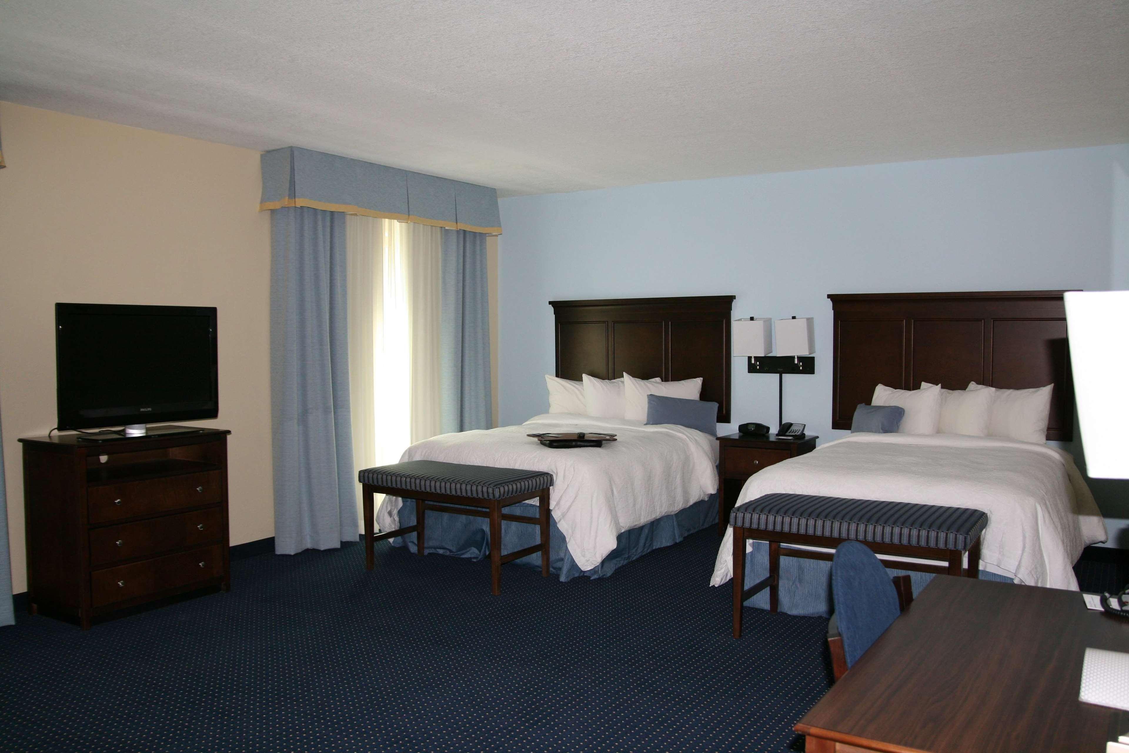 Hampton Inn & Suites Mcalester Rum bild