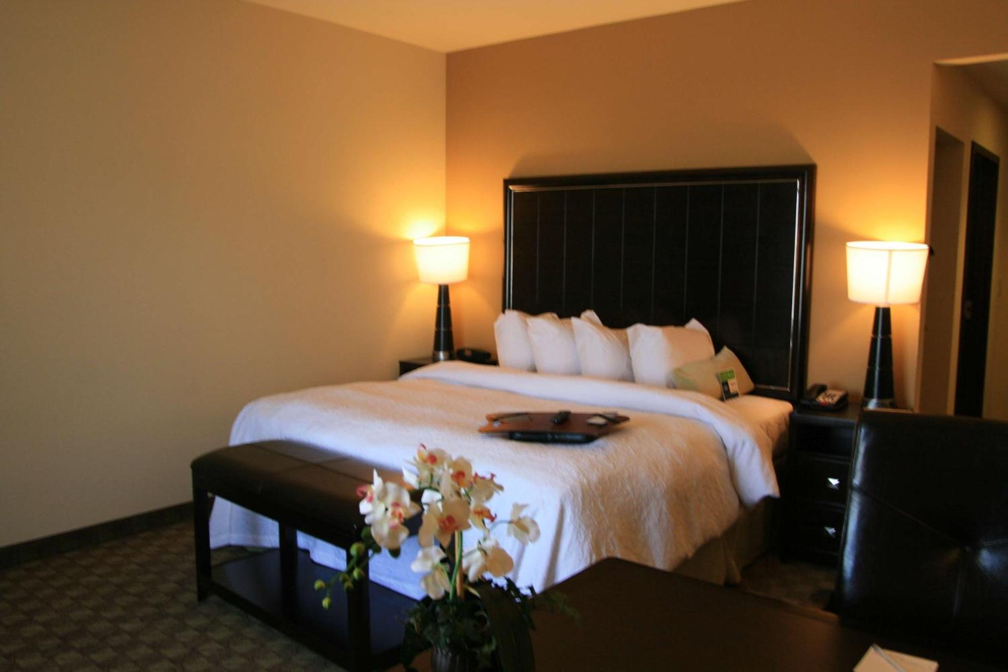 Hampton Inn & Suites Mcalester Exteriör bild