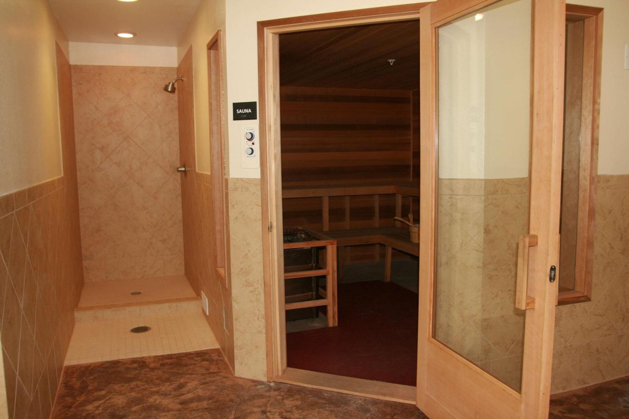 Hampton Inn & Suites Mcalester Exteriör bild